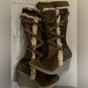 Brown Suede and Faux Fur Wedge Heeled Boots!